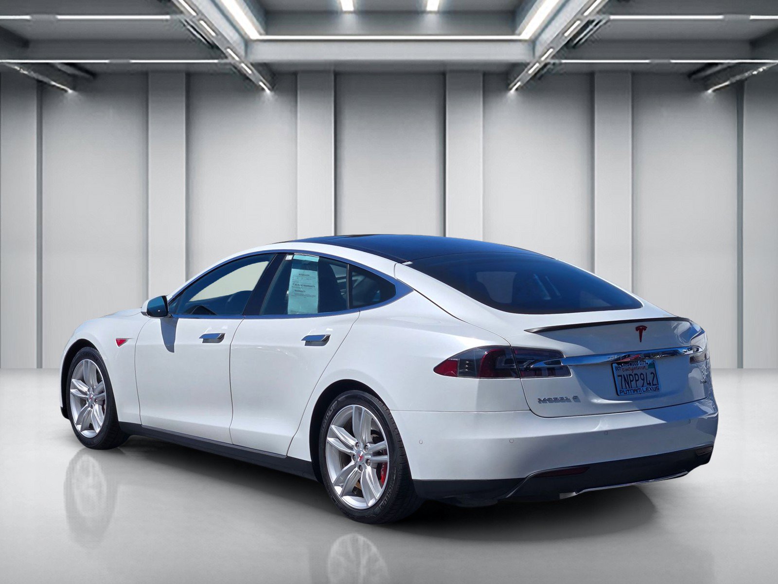 Used 2015 Tesla Model S AWD image 6