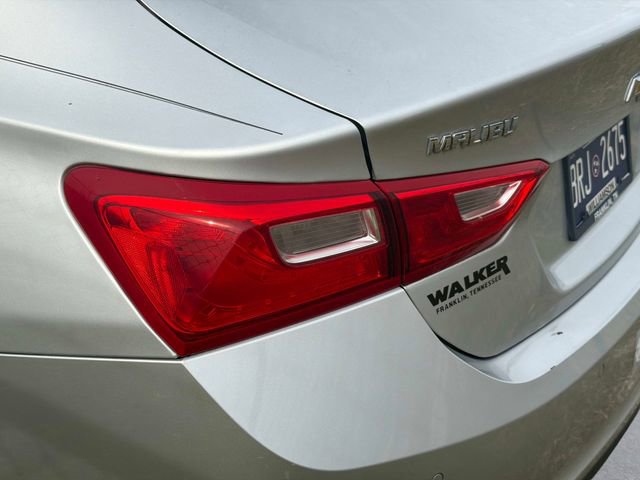 Used 2017 Chevrolet Malibu LT w/ Leather Package image 8