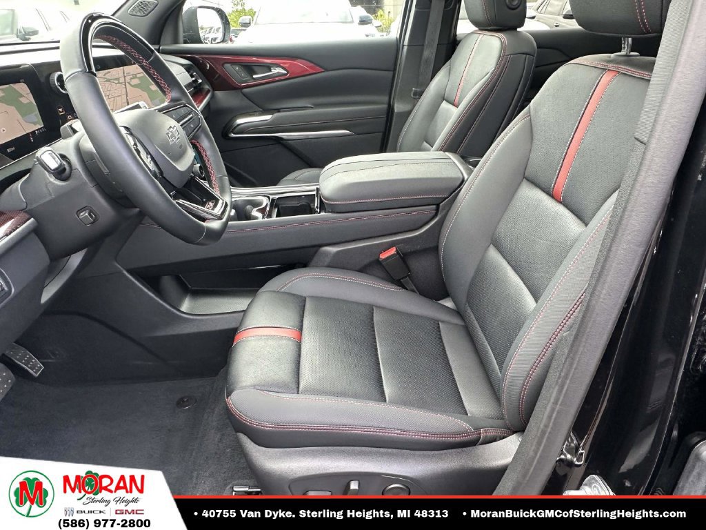 Certified 2024 Chevrolet Traverse RS w/ LPO, Floor Liner Package AWD/4WD image 19