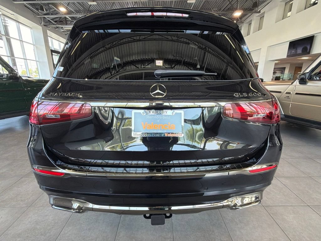 New 2026 Mercedes-Benz Maybach GLS 600 4MATIC image 8