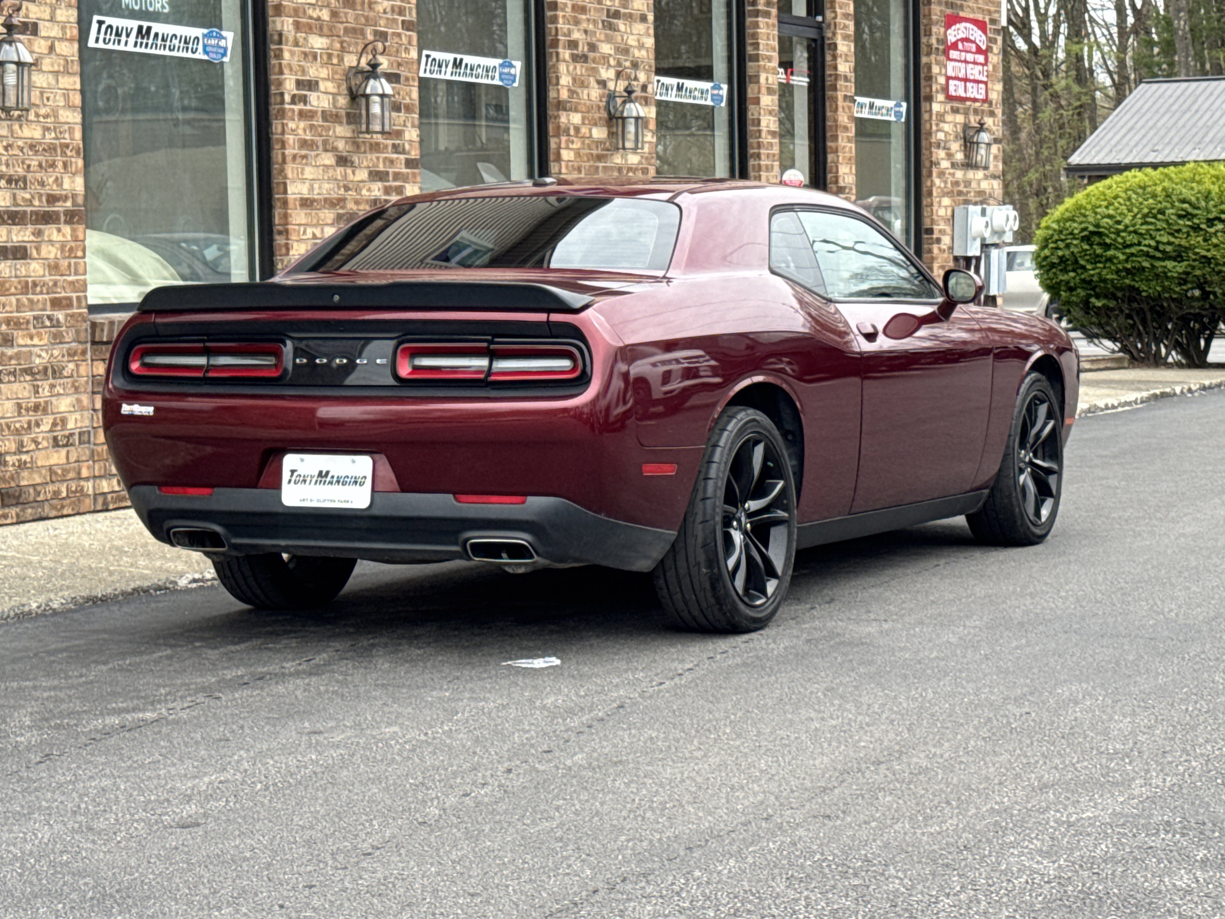 Used 2018 Dodge Challenger SXT w/ Blacktop Package RWD image 5