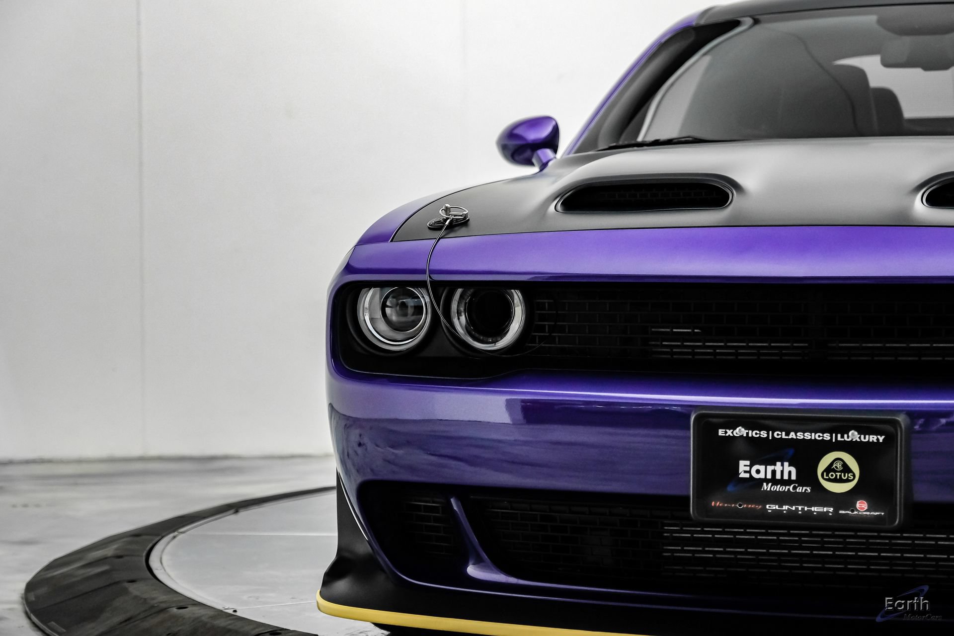Used 2023 Dodge Challenger SRT Hellcat RWD image 35