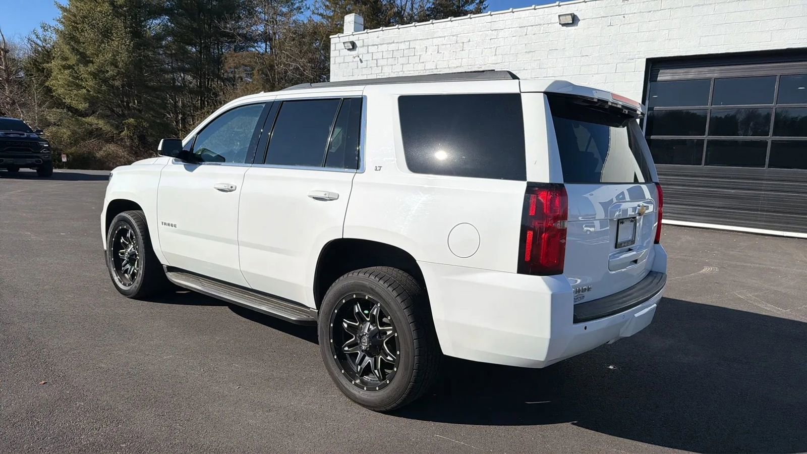 Used 2019 Chevrolet Tahoe LT image 5