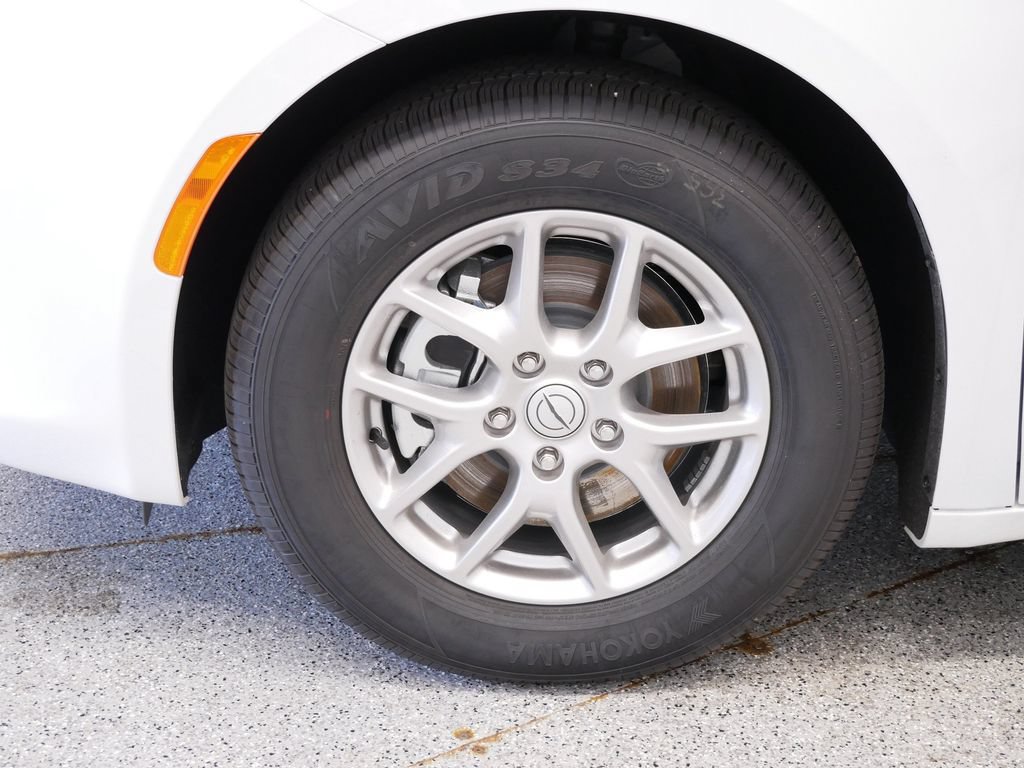 New 2026 Chrysler Voyager LX FWD image 11