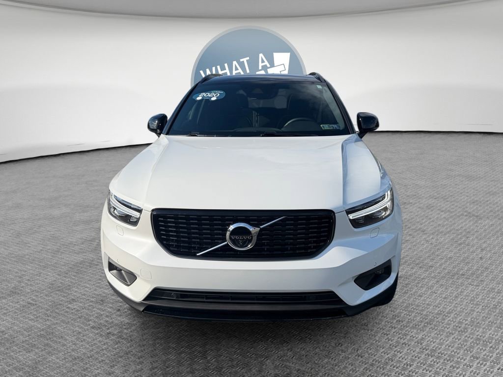 Used 2020 Volvo XC40 T5 R-Design w/ Protection Package Premier AWD/4WD image 9