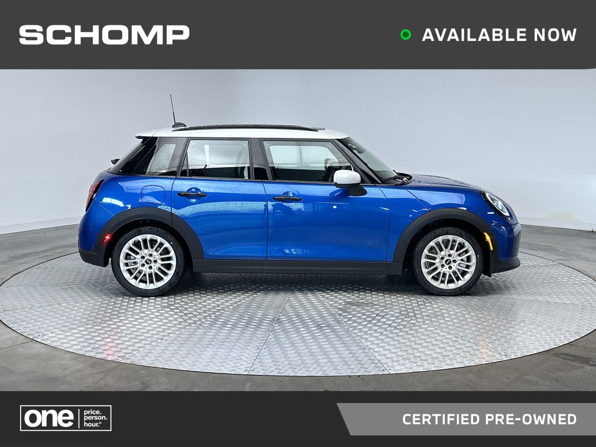 Used 2026 MINI Cooper 4-Door Hardtop FWD image 1