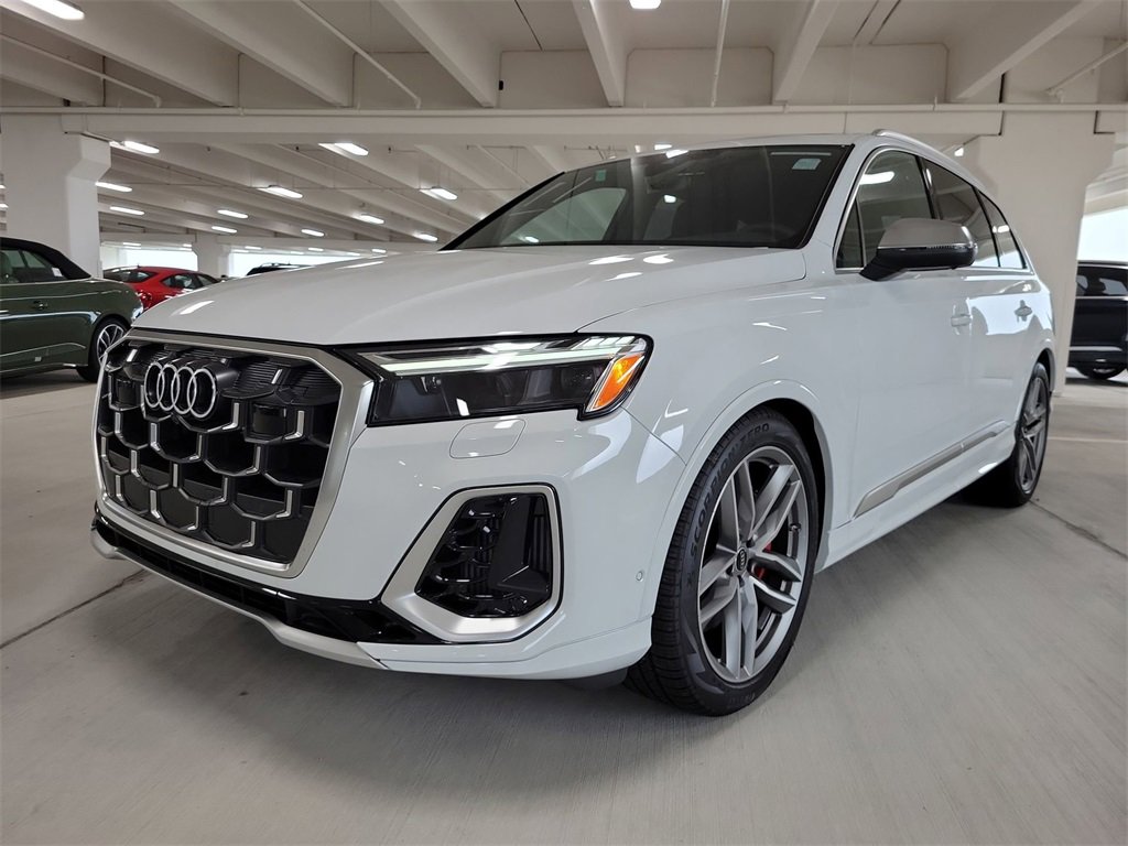 New 2025 Audi SQ7 Premium Plus image 2