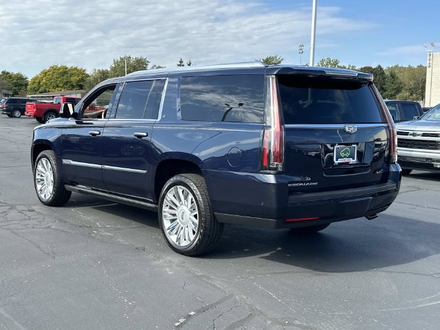 Certified 2019 Cadillac Escalade ESV Platinum AWD/4WD image 5