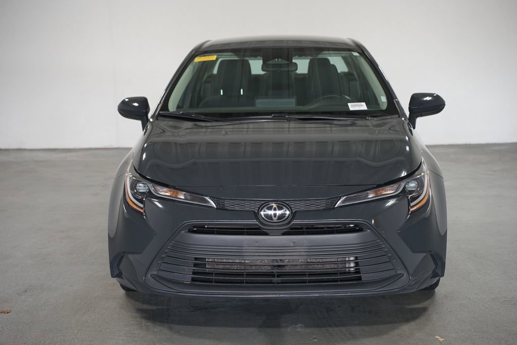 Certified 2023 Toyota Corolla LE image 2