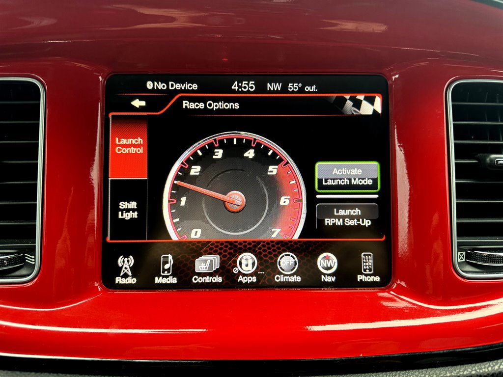 Used 2016 Dodge Charger SRT w/ Harman/Kardon Audio Group image 4