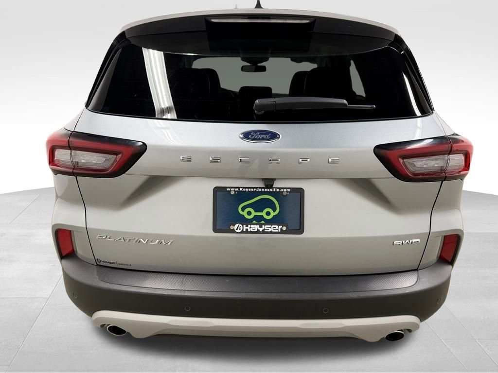 Used 2024 Ford Escape Platinum image 5