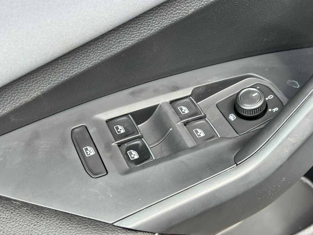 New 2026 Volkswagen Jetta SE FWD image 14