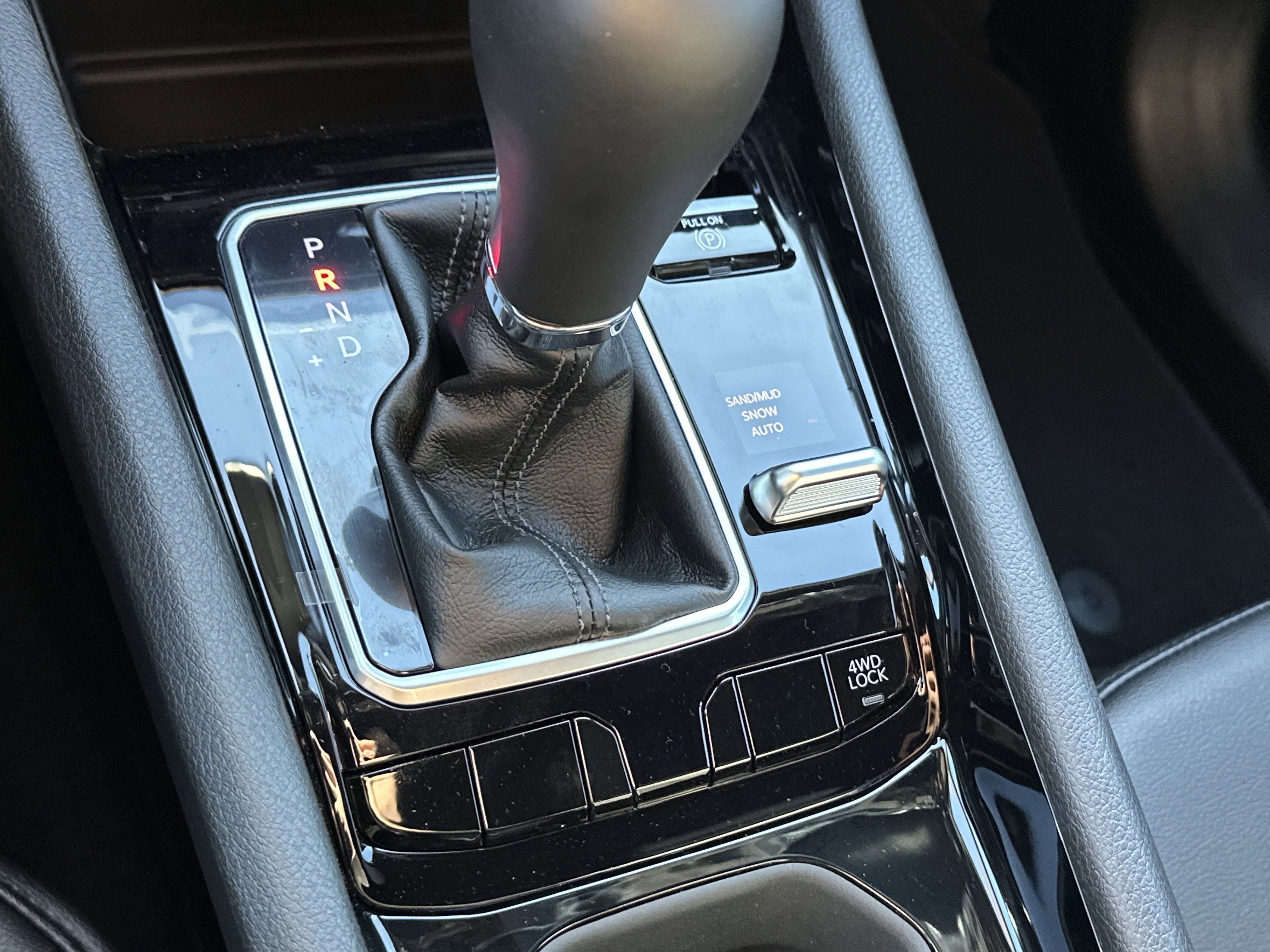 New 2026 Jeep Compass Latitude image 24