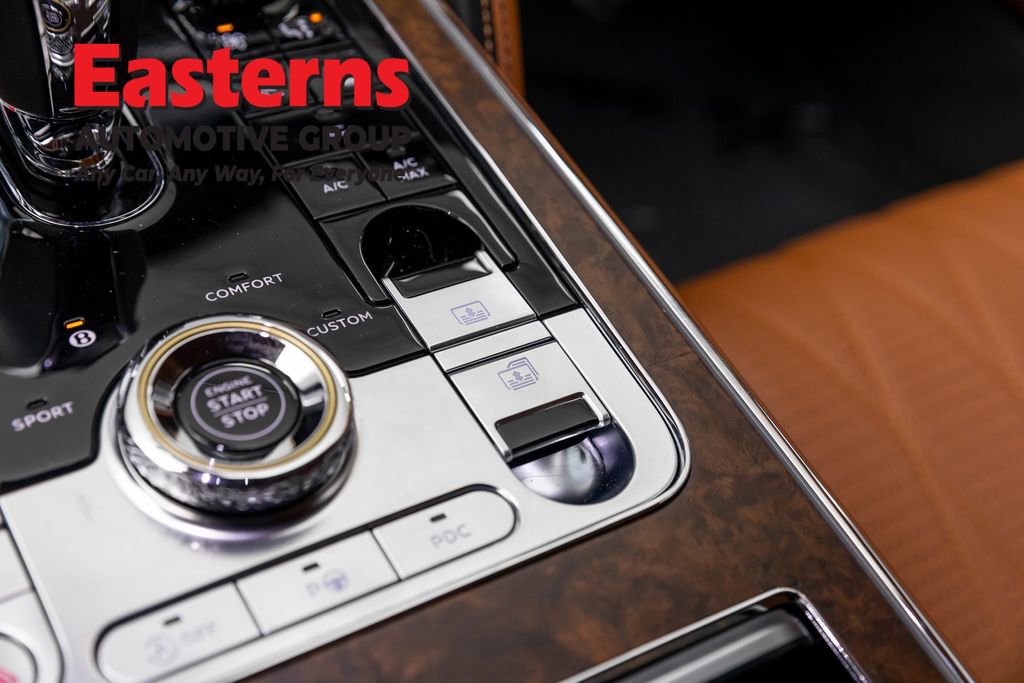 Used 2023 Bentley Flying Spur W12 AWD/4WD image 38