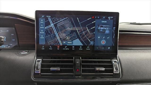 Used 2023 Lincoln Navigator 4WD image 30