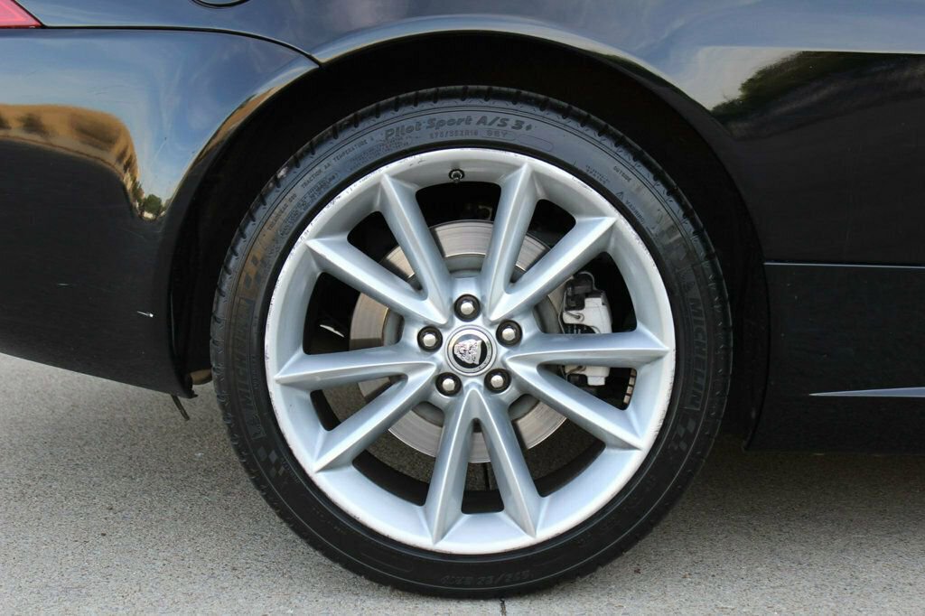 Used 2013 Jaguar XK Touring RWD image 32