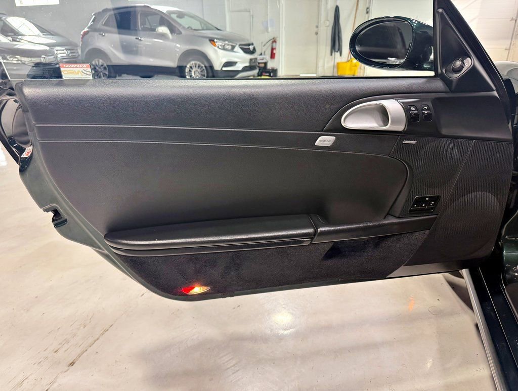 Used 2006 Porsche Boxster image 31