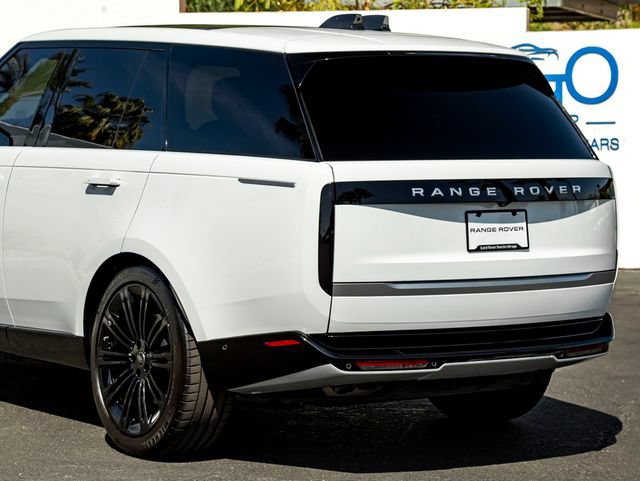 Certified 2024 Land Rover Range Rover Autobiography AWD/4WD image 10
