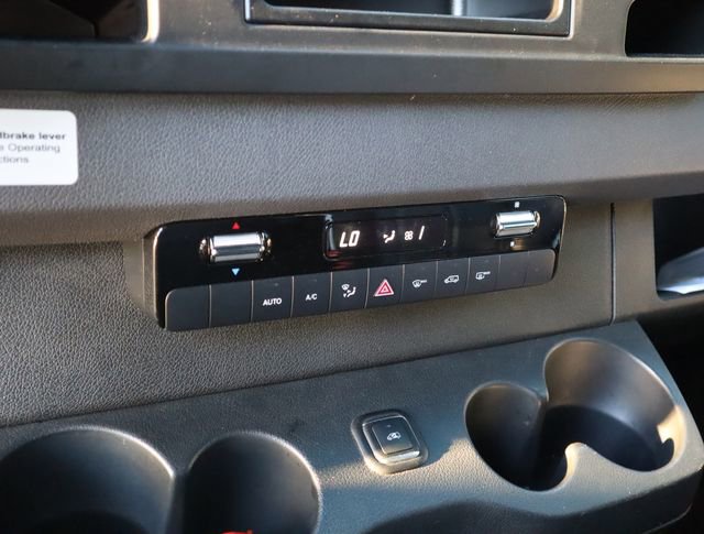 Used 2021 Mercedes-Benz Sprinter 3500 image 39