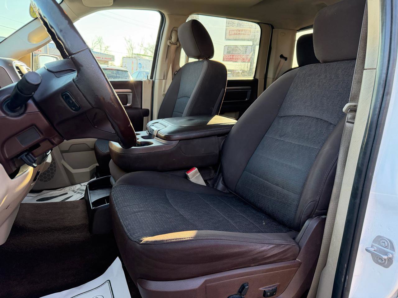 Used 2016 RAM 1500 Big Horn image 9