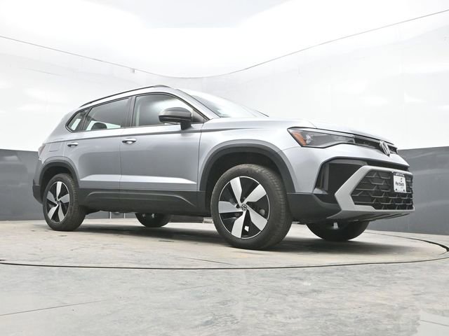 Used 2025 Volkswagen Taos S AWD/4WD image 34
