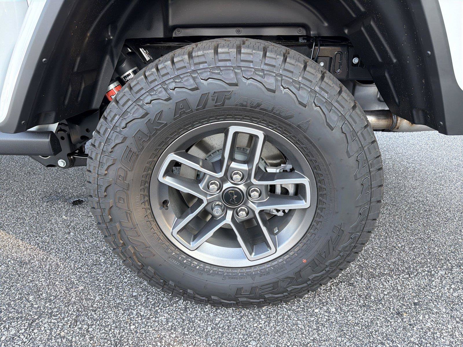 New 2026 Jeep Gladiator Mojave AWD/4WD image 18