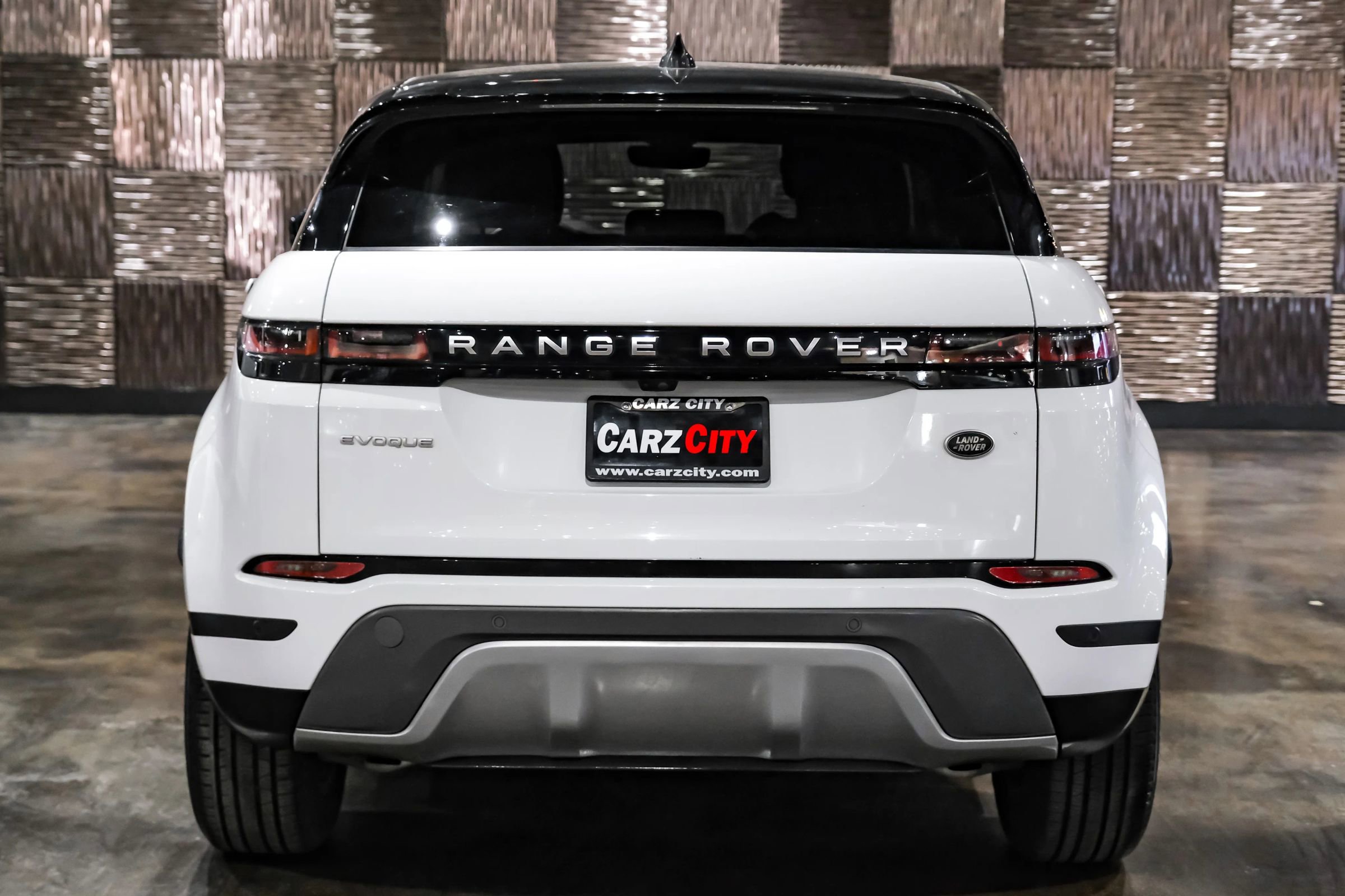 Used 2021 Land Rover Range Rover Evoque S AWD/4WD image 8