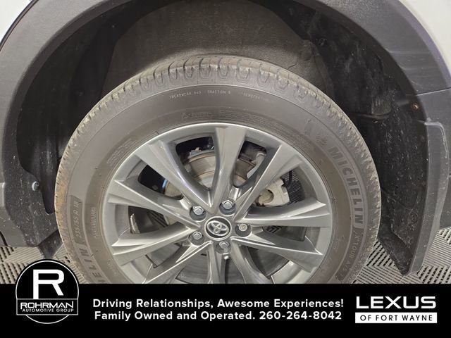 Used 2018 Toyota RAV4 Limited w/ Protection Package FWD image 11