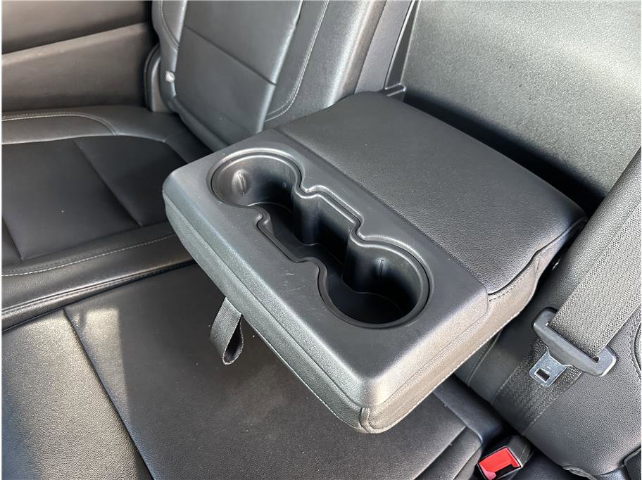 Used 2021 Chevrolet Silverado 3500 LTZ w/ LTZ Convenience Package image 17