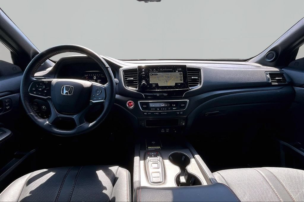 Used 2024 Honda Passport TrailSport image 8