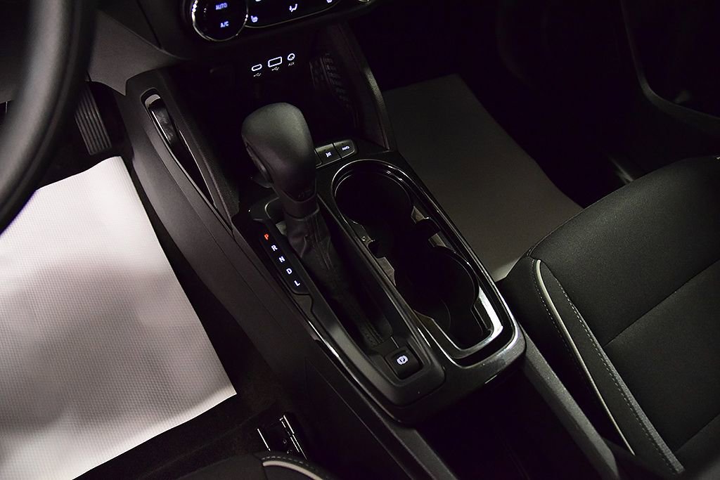 Used 2022 Chevrolet TrailBlazer LT w/ Convenience Package image 21