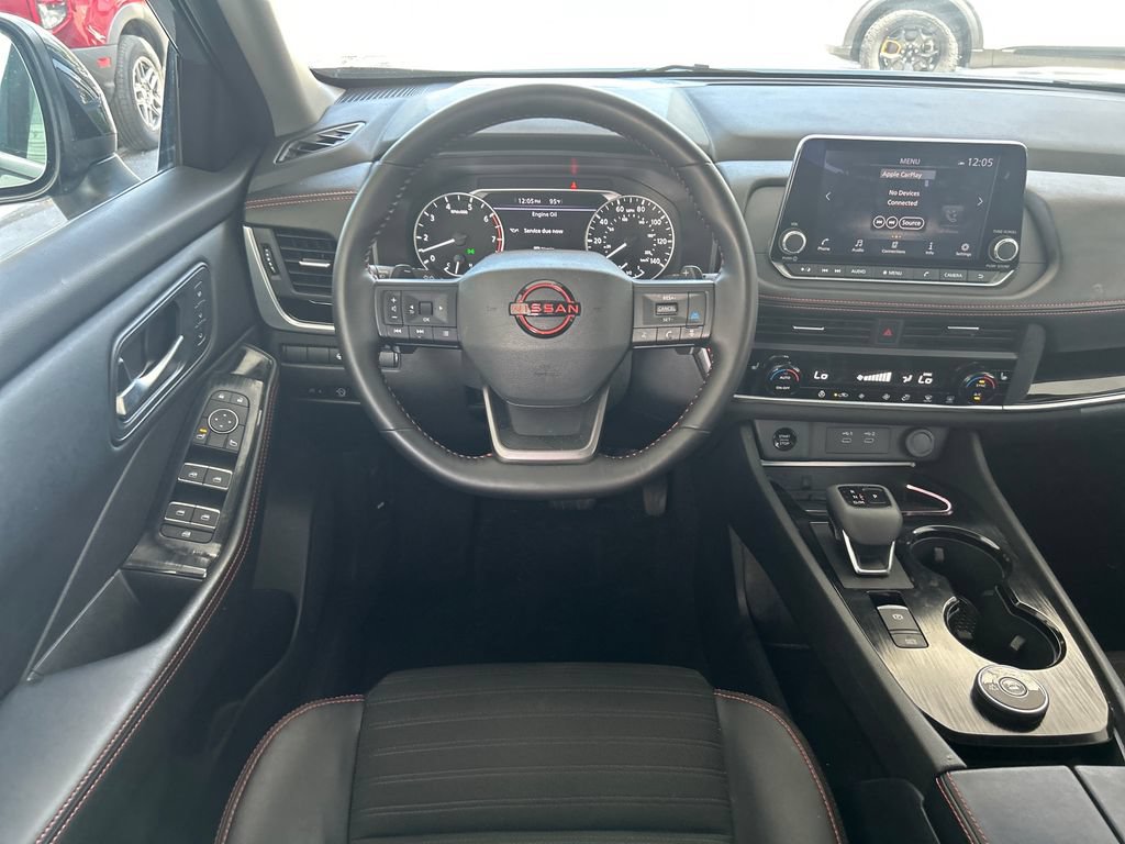 Used 2025 Nissan Rogue SV w/ Rock Creek Premium Package AWD/4WD image 16