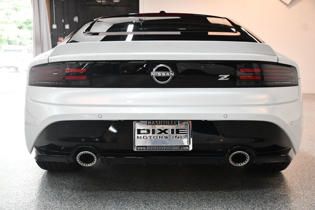 Used 2024 Nissan Z Performance w/ Floor Mat Package RWD image 13