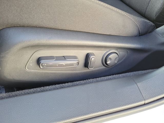 Certified 2025 Honda Accord SE image 19