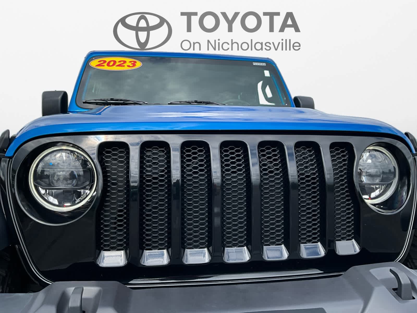 Used 2023 Jeep Wrangler Unlimited Sport AWD/4WD image 16