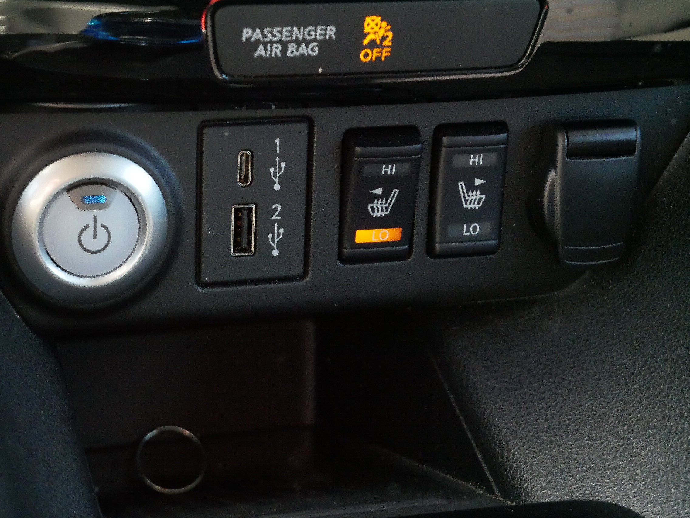 Used 2024 Nissan Leaf SV Plus image 27