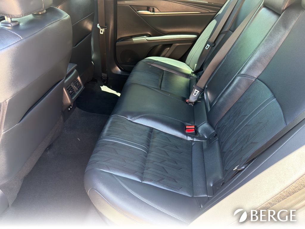 Used 2025 Toyota Camry XSE FWD image 28