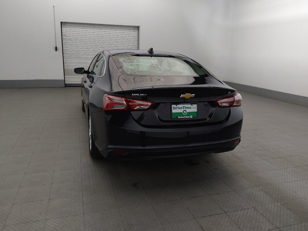 Used 2022 Chevrolet Malibu LT w/ Leather Package FWD image 6