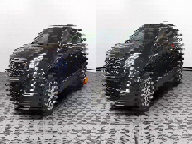 Certified 2022 Cadillac XT5 Premium Luxury image 3