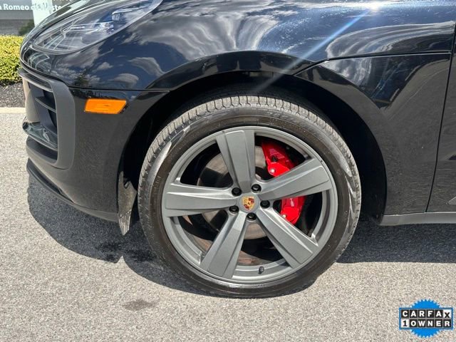 Used 2023 Porsche Macan S w/ Premium Package image 19