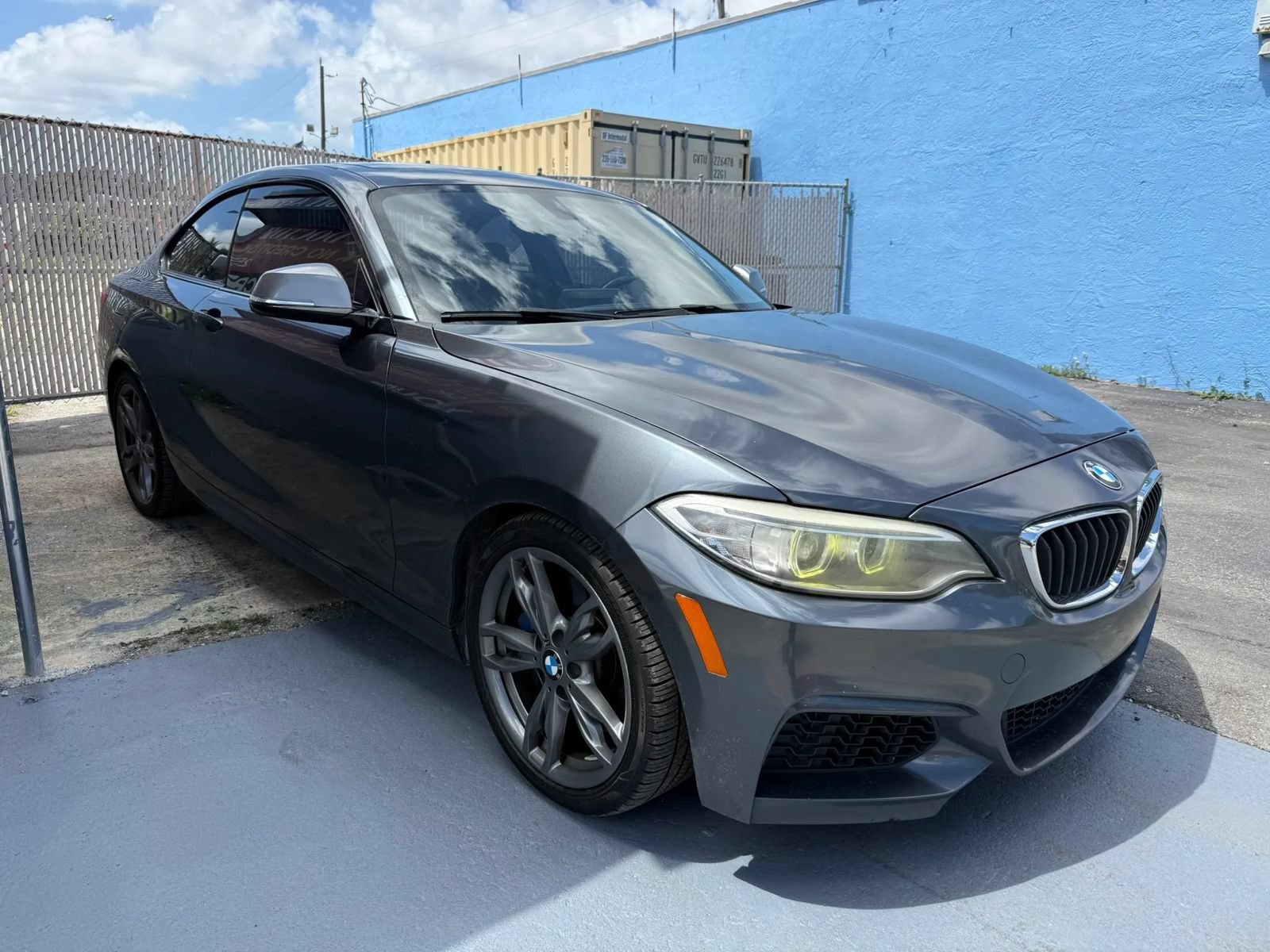 Used 2015 BMW M235i Coupe RWD image 4