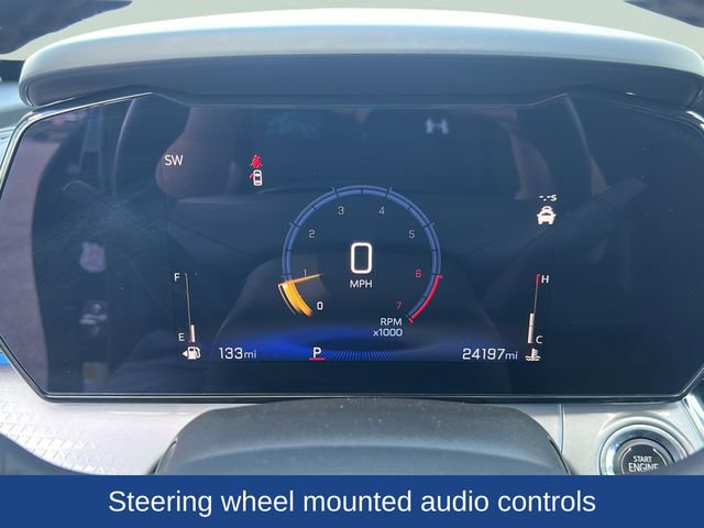 Used 2025 Chevrolet Trax LT w/ LT Convenience Package image 9