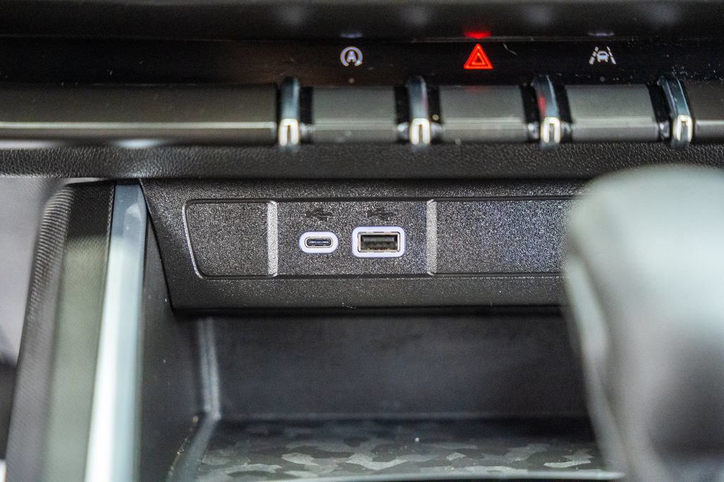 Used 2024 Chevrolet Colorado Trail Boss w/ Technology Package AWD/4WD image 27