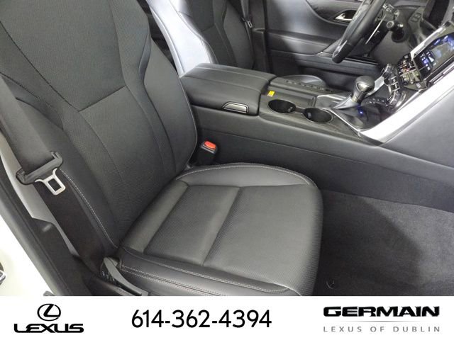 Used 2025 Lexus LX 600 4WD w/ Appearance Package image 27