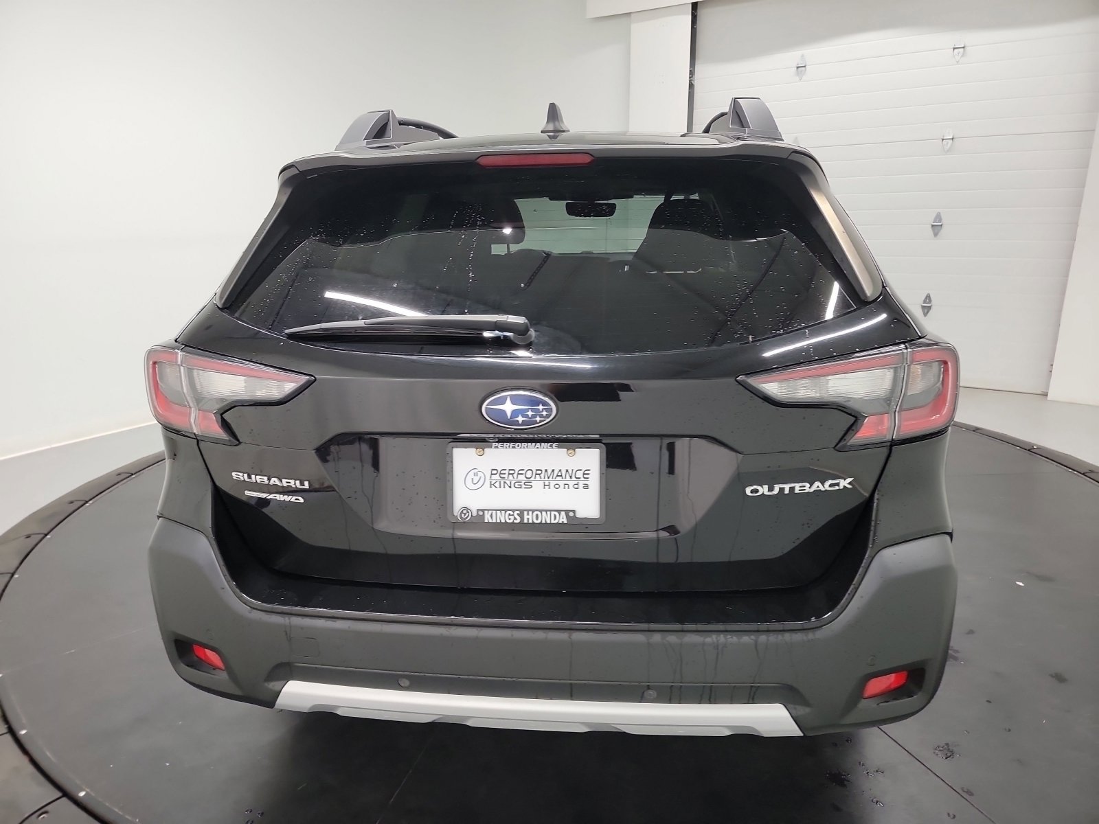 Used 2023 Subaru Outback Limited AWD/4WD image 8