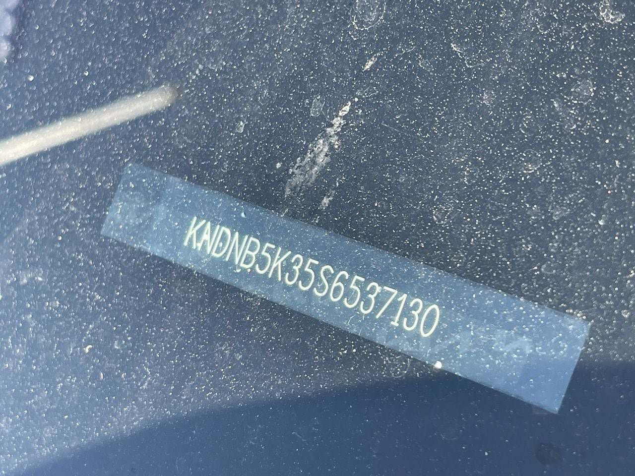 Used 2025 Kia Carnival FWD image 10