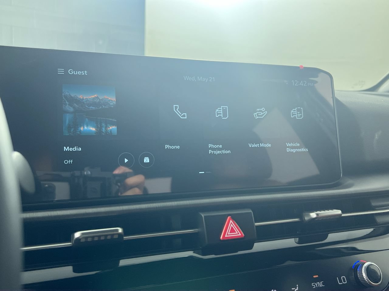 New 2026 Kia Sportage X-Line w/ X-Line Technology Package AWD/4WD image 27