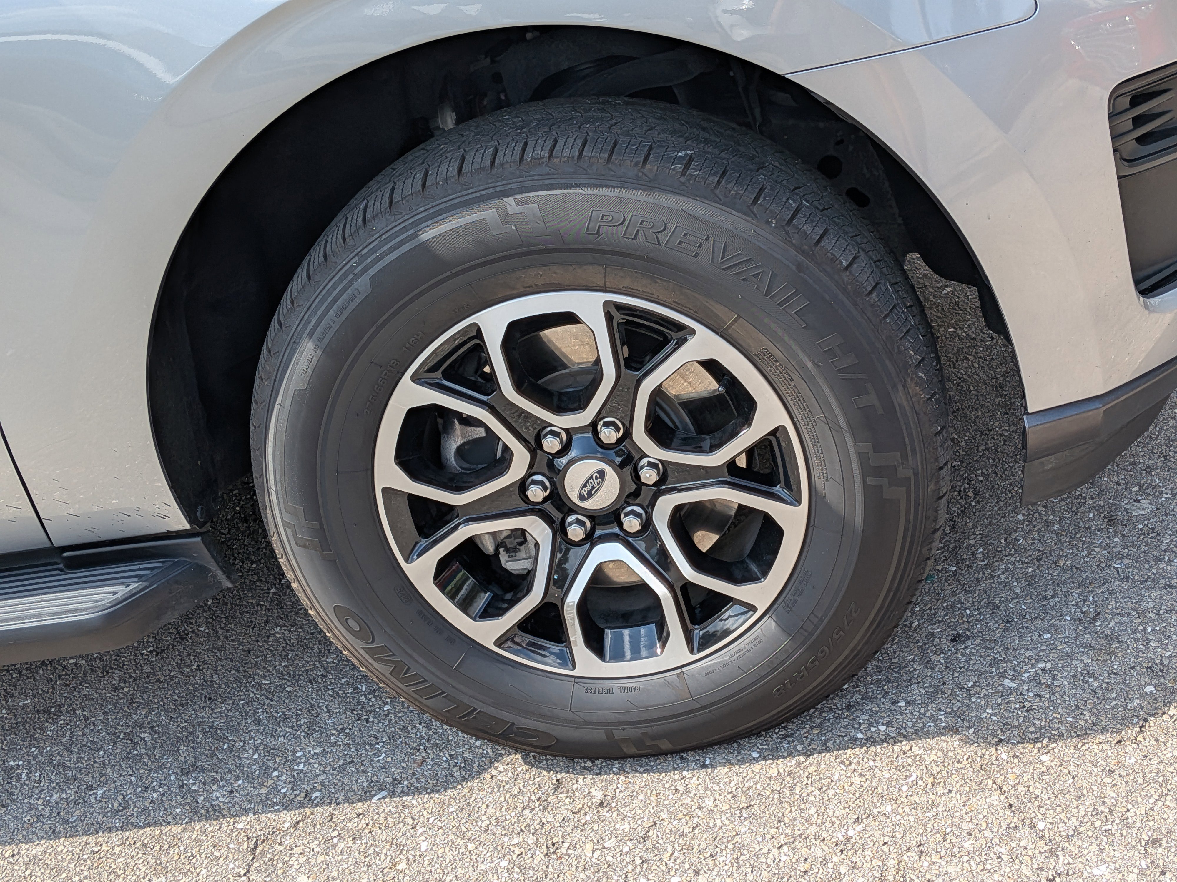 Used 2024 Ford Expedition Max XLT RWD image 11