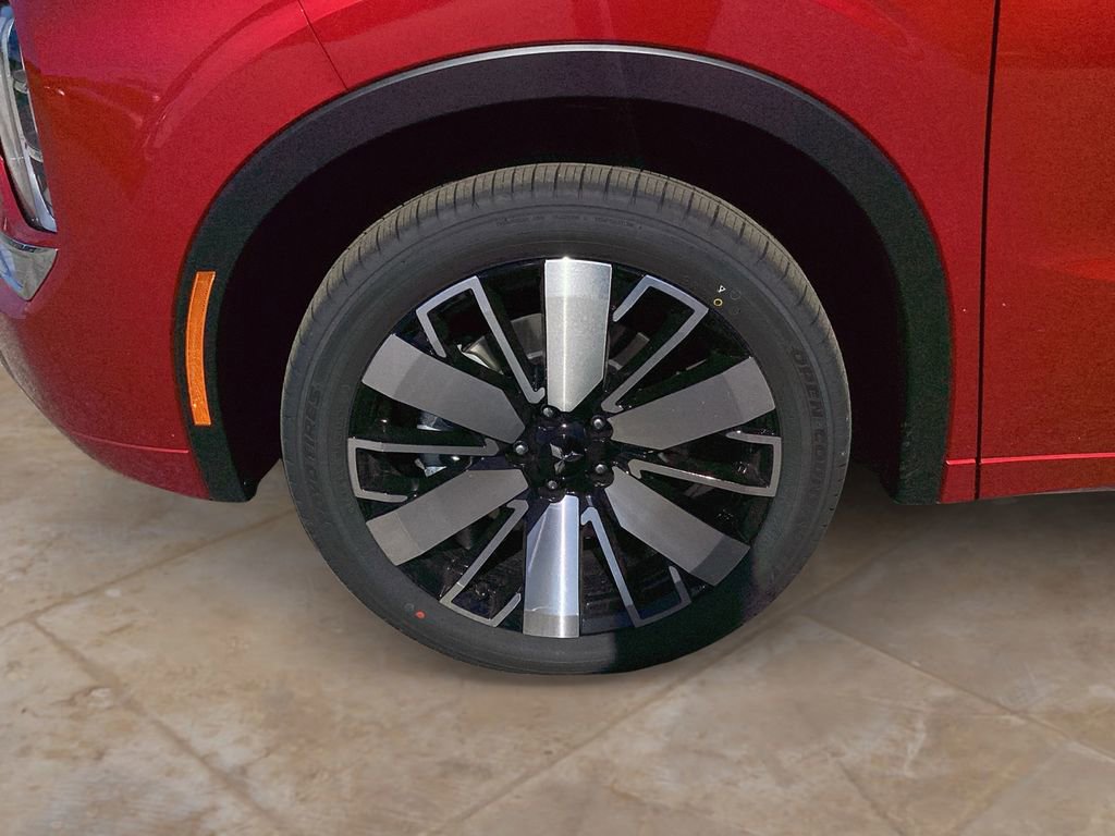 New 2025 Mitsubishi Outlander SEL image 14