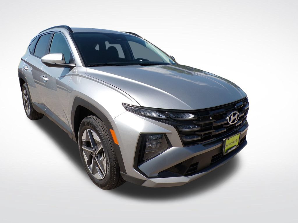 Certified 2025 Hyundai Tucson SEL AWD/4WD image 9
